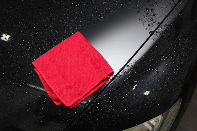 Fixing Streaks With A Microfiber Towel